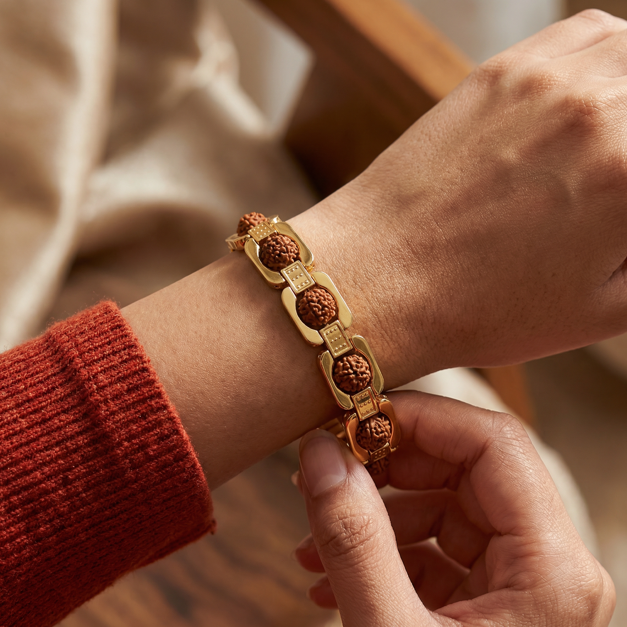 5 Mukhi Rudraksha Bracelet Gift Packaging – Buy Online India AllianceCrystals